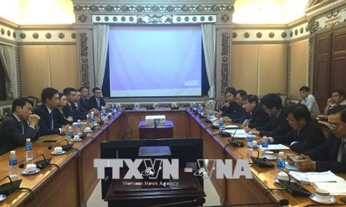 TP.HCM thảo luận với đối tác Singapore về xây dựng đô thị thông minh ảnh 1